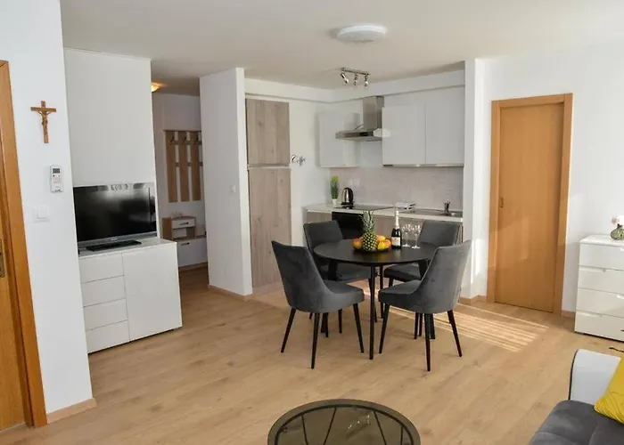 Lägenhet Longin Zadar