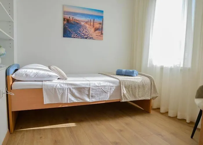 Lägenhet Longin Zadar